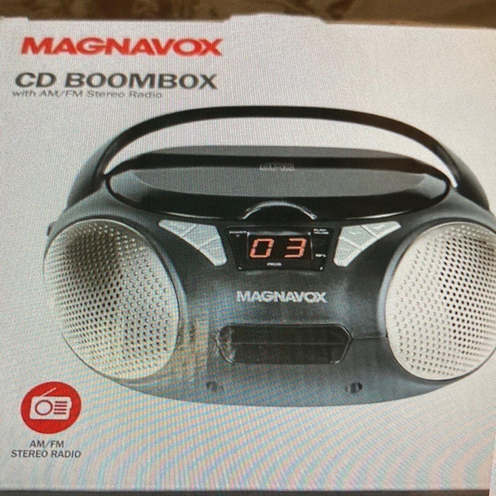 New 2022 Portable Boom Box, Radio, CD, Audio, Stereo, Magnavox